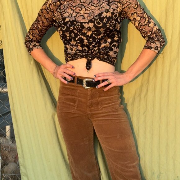 Gold Black Floral lace Blouse - Picture 5 of 6